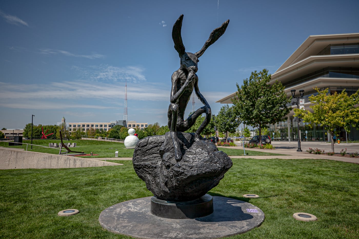 Barry Flanagan Thinker on a Rock Rabbit | Pappajohn Sculpture Park in Des Moines, Iowa