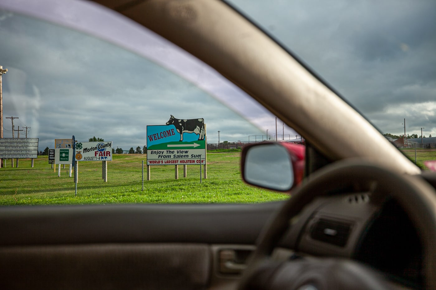 Salem Sue: The World's Largest Holstein Cow in New Salem, North Dakota | North Dakota Roadside Attractions