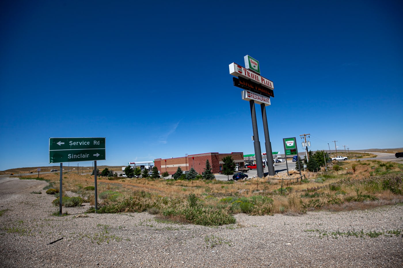 Sinclair Gas Station Dinosaur in Sinclair, Wyoming home of the Sinclair Refinery | Wyoming Roadside Attractions