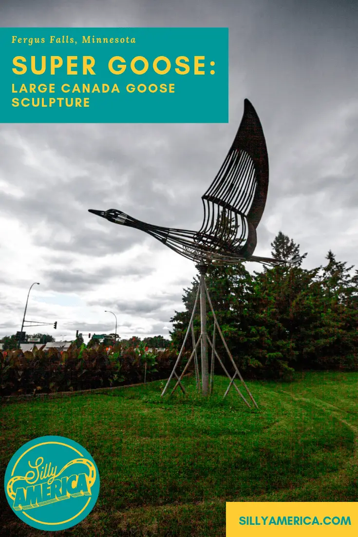 Take a gander at "Super Goose," a large Canada goose sculpture in Fergus Falls, Minnesota. This Minnesota roadside attraction is sure to give you goosebumps! Add this travel destination to your Minnesota road trip itinerary when traveling the lakes or to nature in summer, spring, fall, or winter.
#RoadsideAttraction #WeirdRoadsideAttractions #RoadTripStops #RoadTrip #MinnesotaRoadsideAttractions #MinnesotaRoadTrip #MinnesotaRoadTripBucketLists #MinnesotaBucketList #MinnesotaRoadTripIdeas