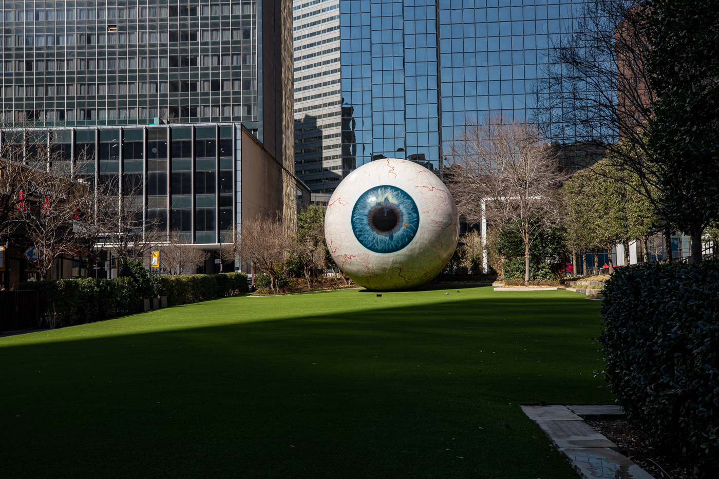 Giant Eyeball in Dallas, Texas roadside attraction