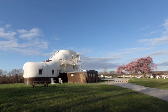 Best Roadside Attractions - Haines Shoe House in Pennsylvania