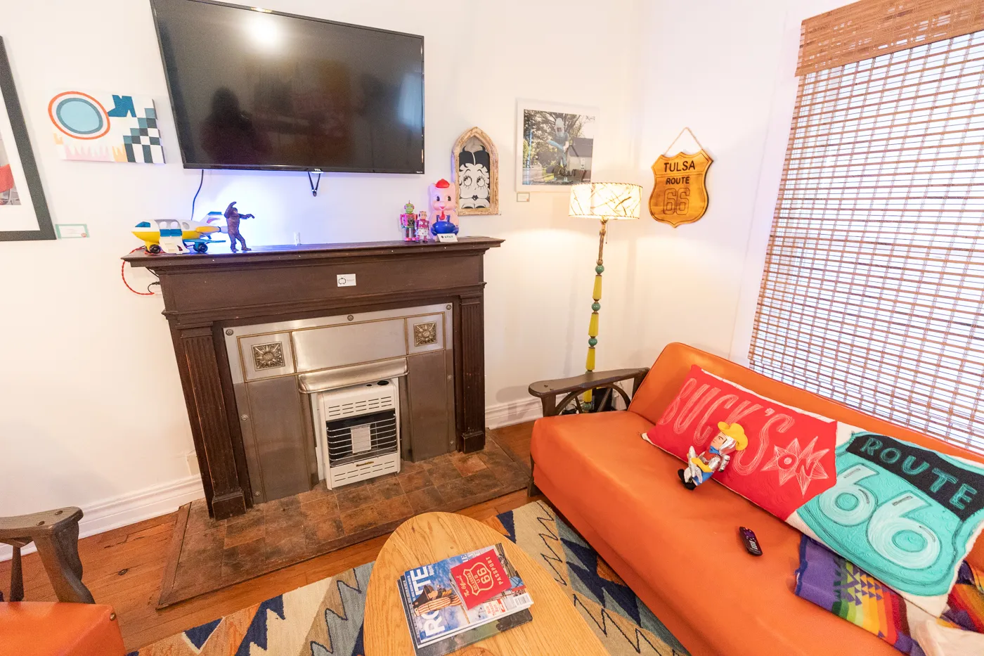 Living room at Buck's Cosmic Crash Pad on Route 66 - Route 66 AirBNB in Tulsa, Oklahoma