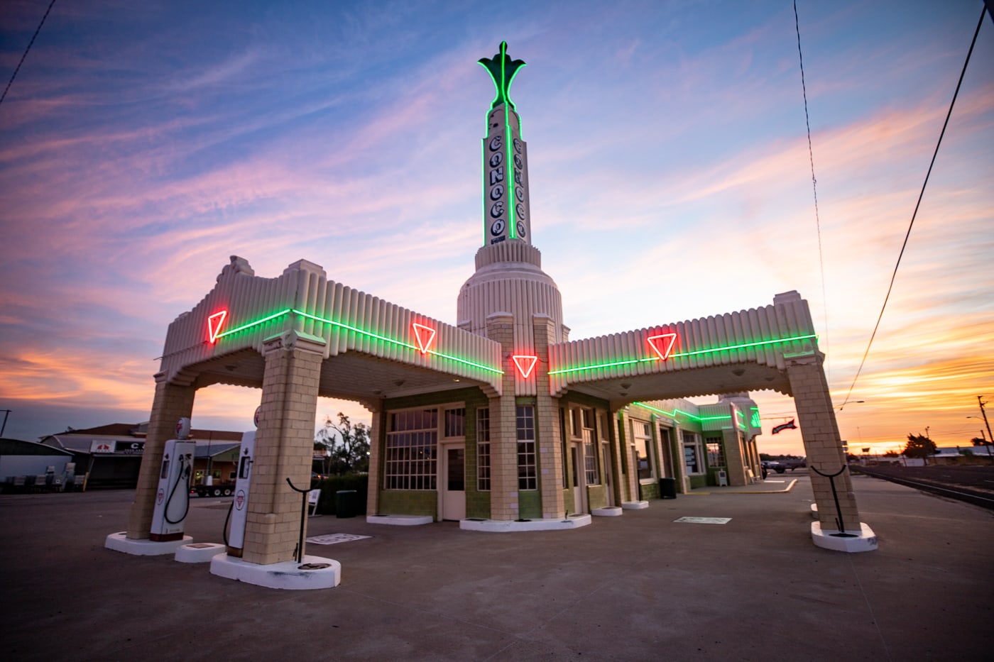 The Conoco Tower Station and U-Drop Inn Café in Shamrock, Texas