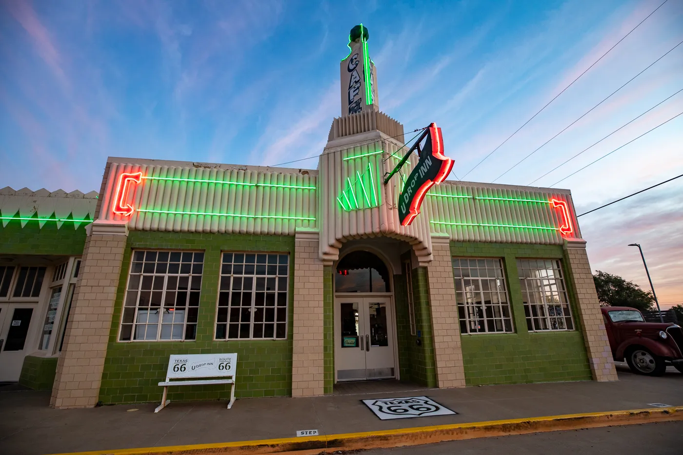 The Conoco Tower Station and U-Drop Inn Café in Shamrock, Texas