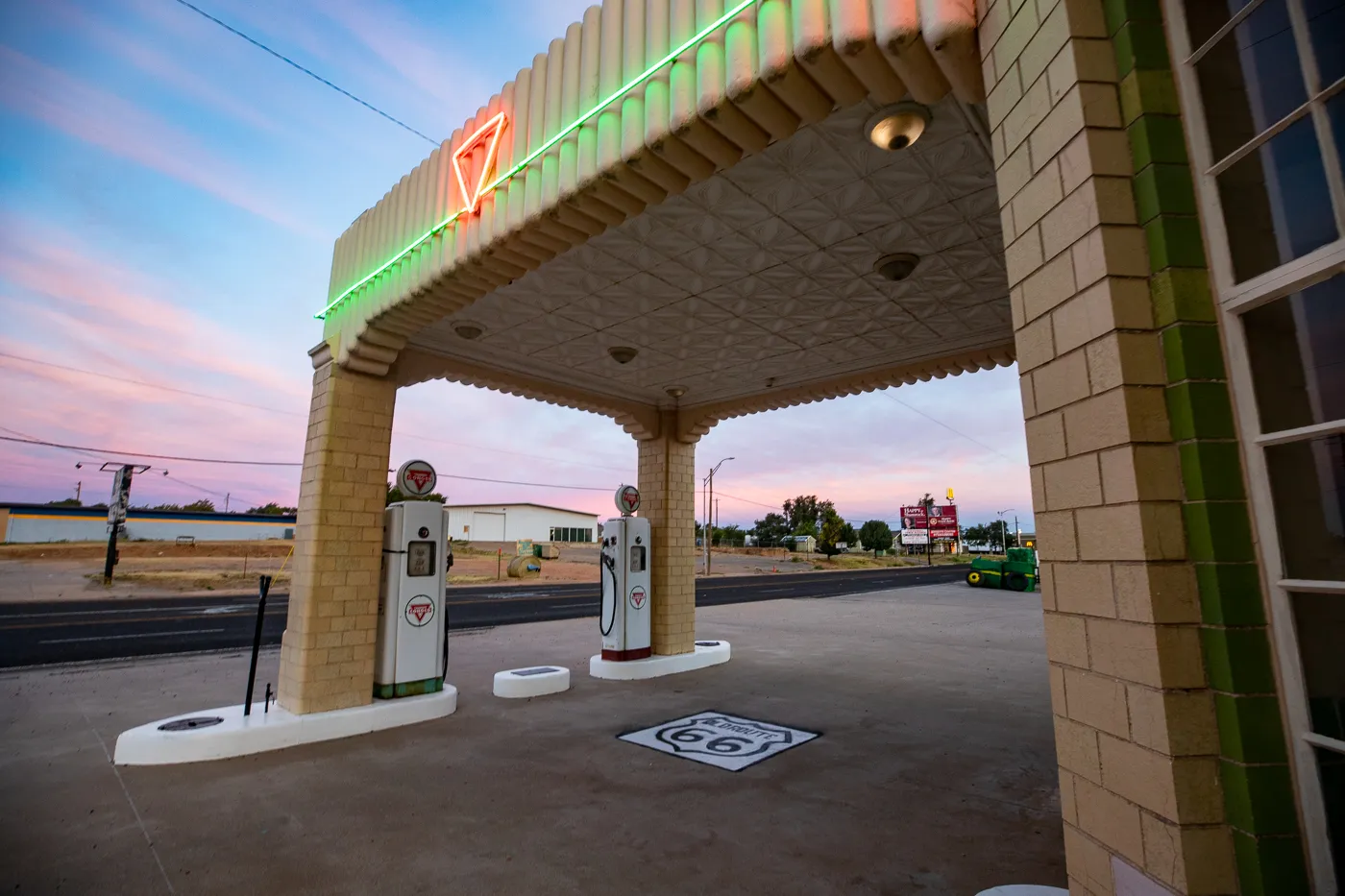 The Conoco Tower Station and U-Drop Inn Café in Shamrock, Texas