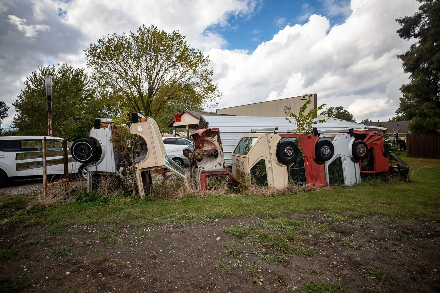 Henry's Rabbit Ranch in Staunton, Illinois Route 66 roadside attraction