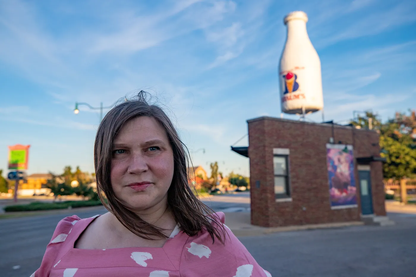 Milk Bottle Grocery in Oklahoma City, Oklahoma - giant milk bottle roadside attraction