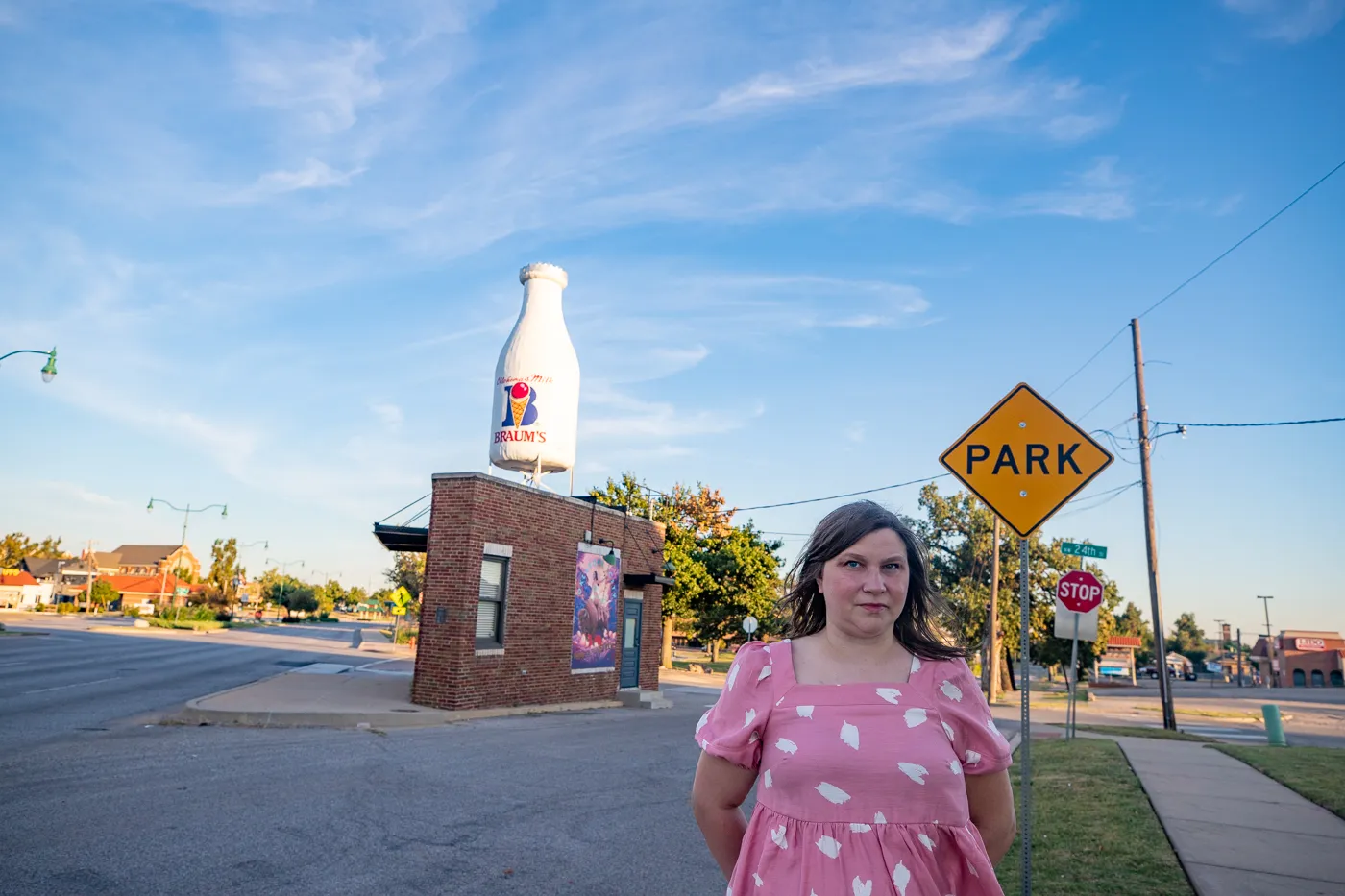 Milk Bottle Grocery in Oklahoma City, Oklahoma - giant milk bottle roadside attraction