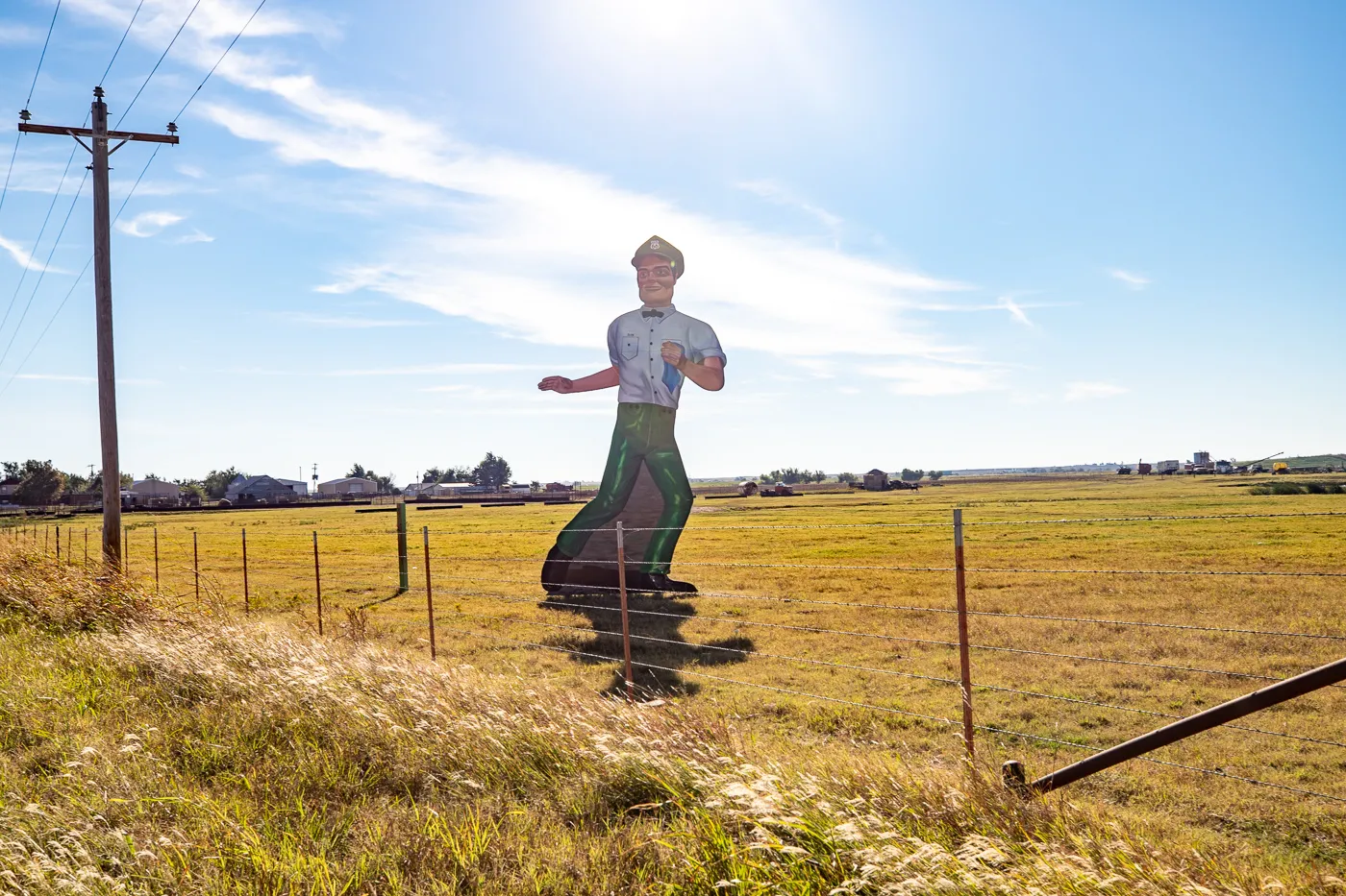 Muffler Men Mural on Route 66 in Oklahoma