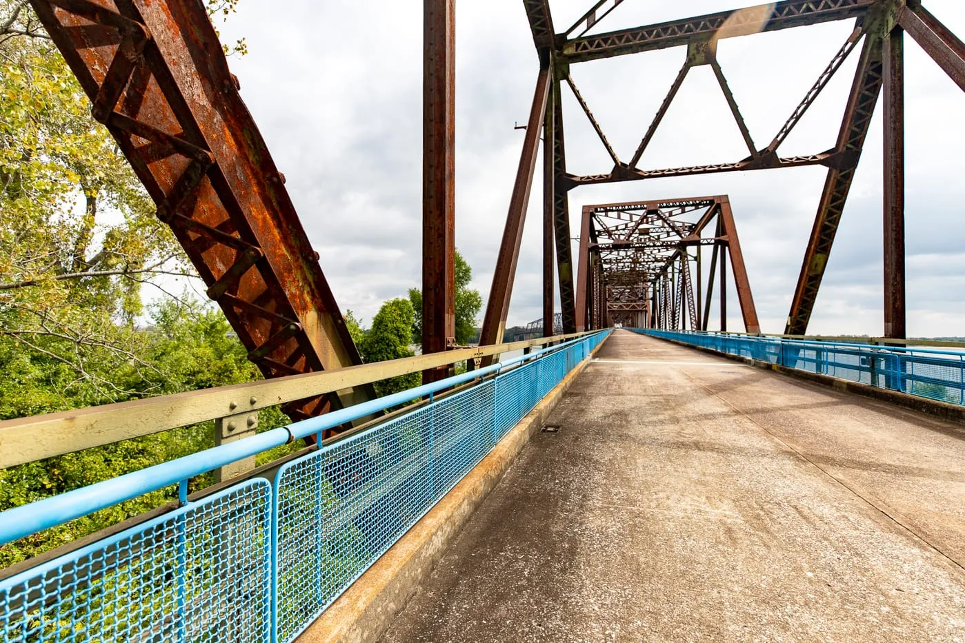 Old Chain of Rocks Bridge in St. Louis, Missouri - a Route 66 roadside attraction