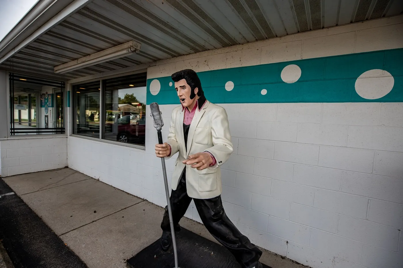 Elvis Statue photo op at the Route 66 Polk-a-Dot Drive In in Braidwood, Illinois