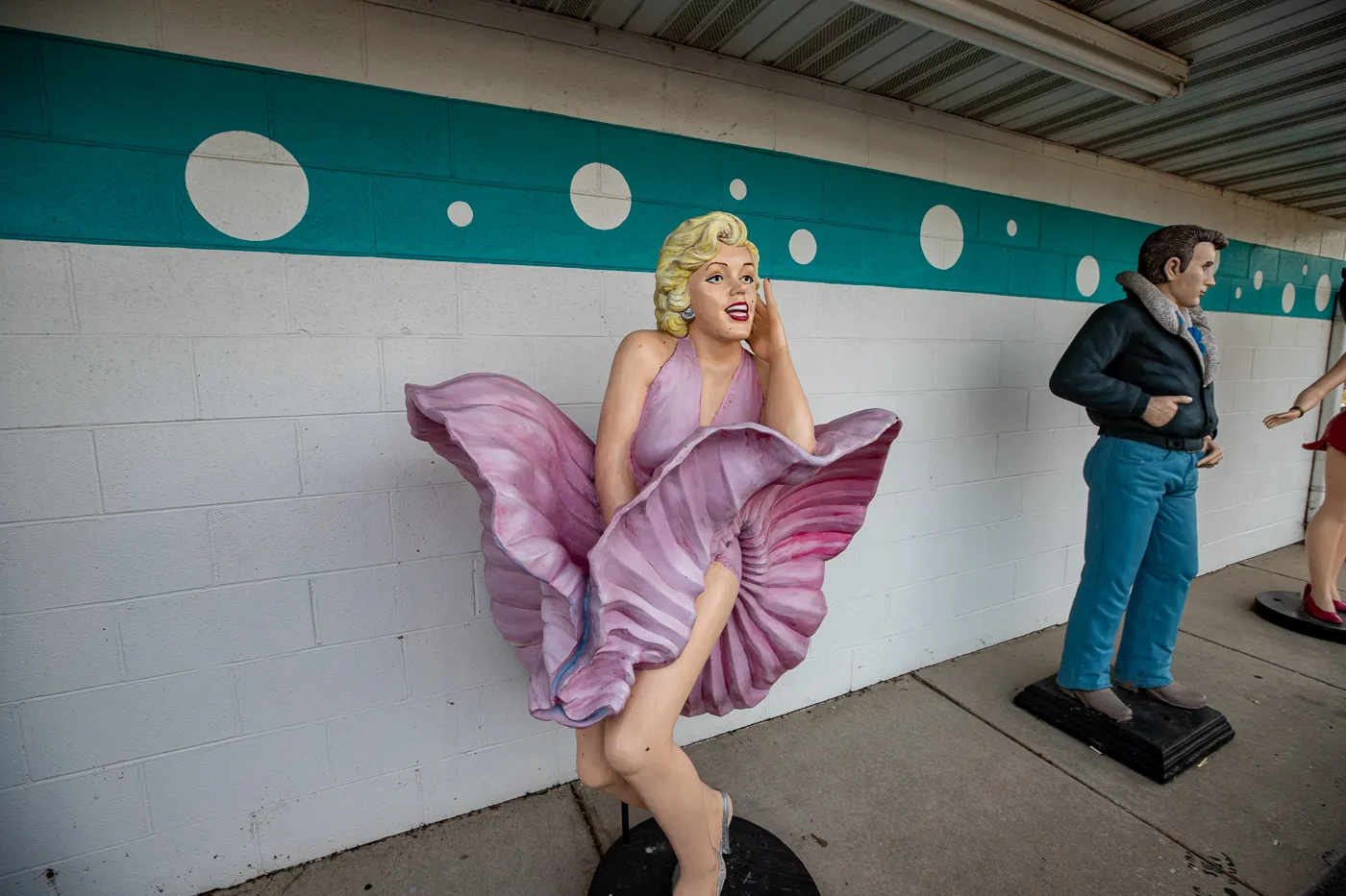 Marilyn Monroe statue photo op at the Route 66 Polk-a-Dot Drive In in Braidwood, Illinois