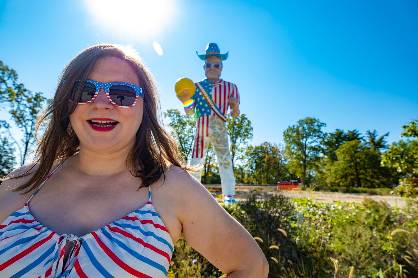 Mega Mayor Muffler Man in Uranus, Missouri - Route 66 Roadside Attraction