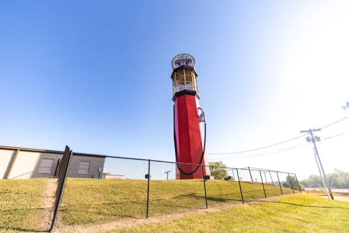 World's Tallest Gas Pump in Sapulpa, Oklahoma - Route 66 Roadside Attraction