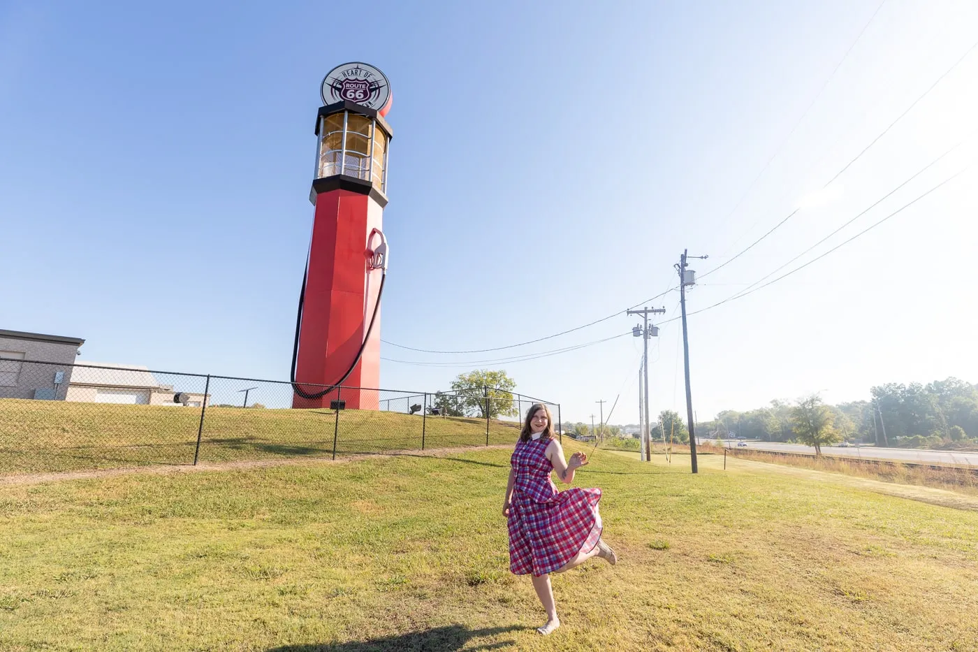 World's Tallest Gas Pump in Sapulpa, Oklahoma - Route 66 Roadside Attraction