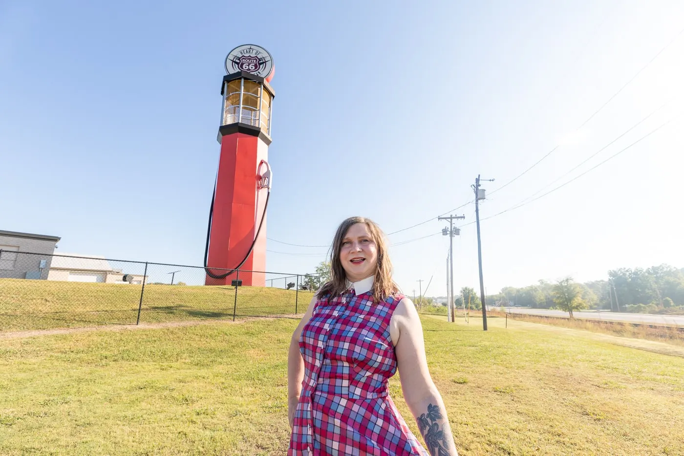 World's Tallest Gas Pump in Sapulpa, Oklahoma - Route 66 Roadside Attraction