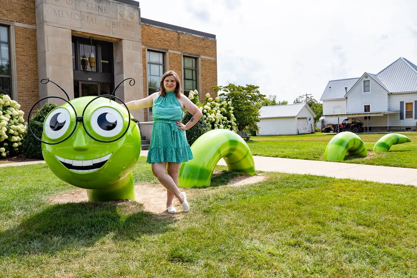 Big Bookworm in Casey, Illinois roadside attraction