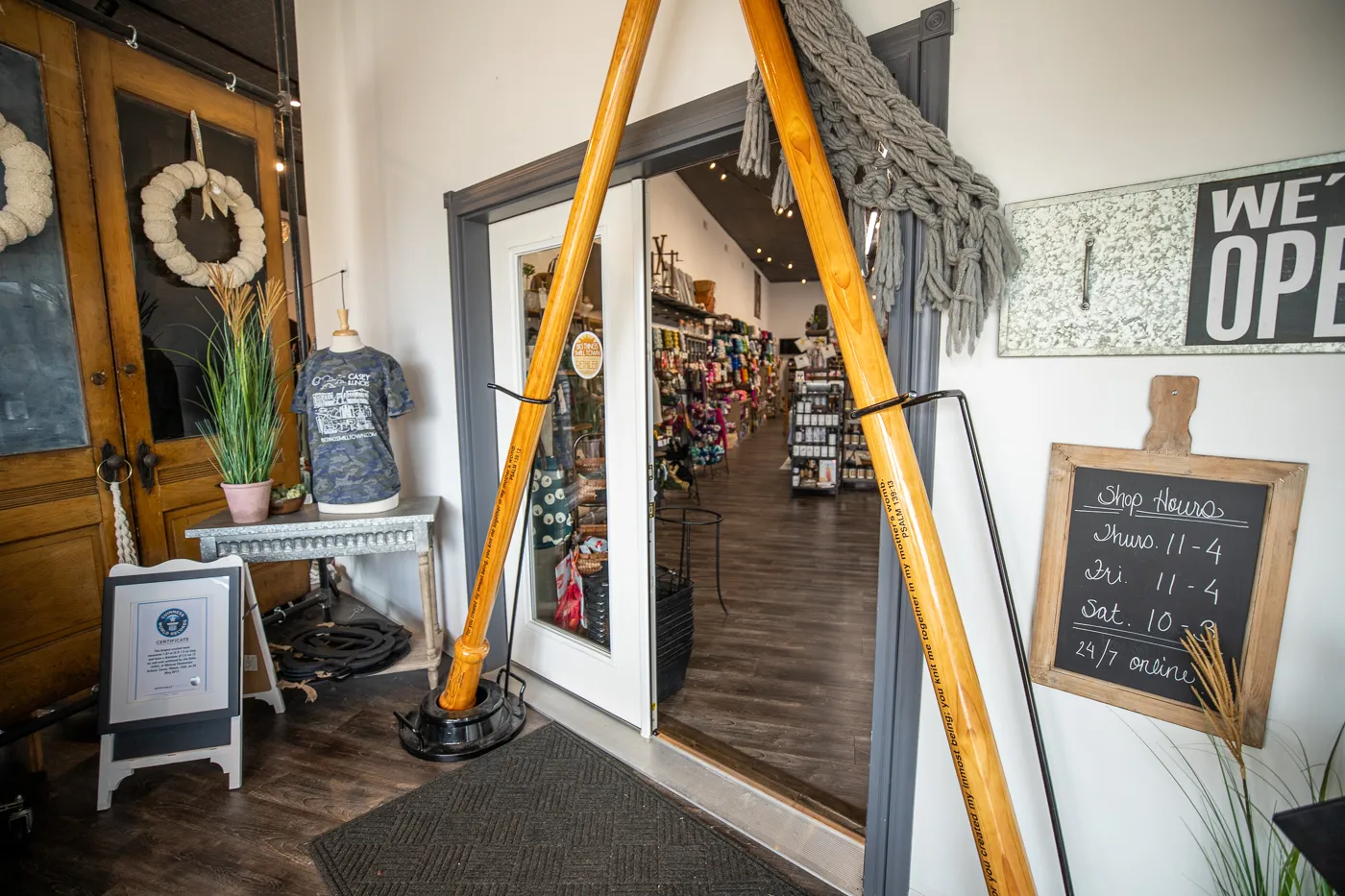 Former World's Largest Knitting Needles in Casey, Illinois roadside attraction