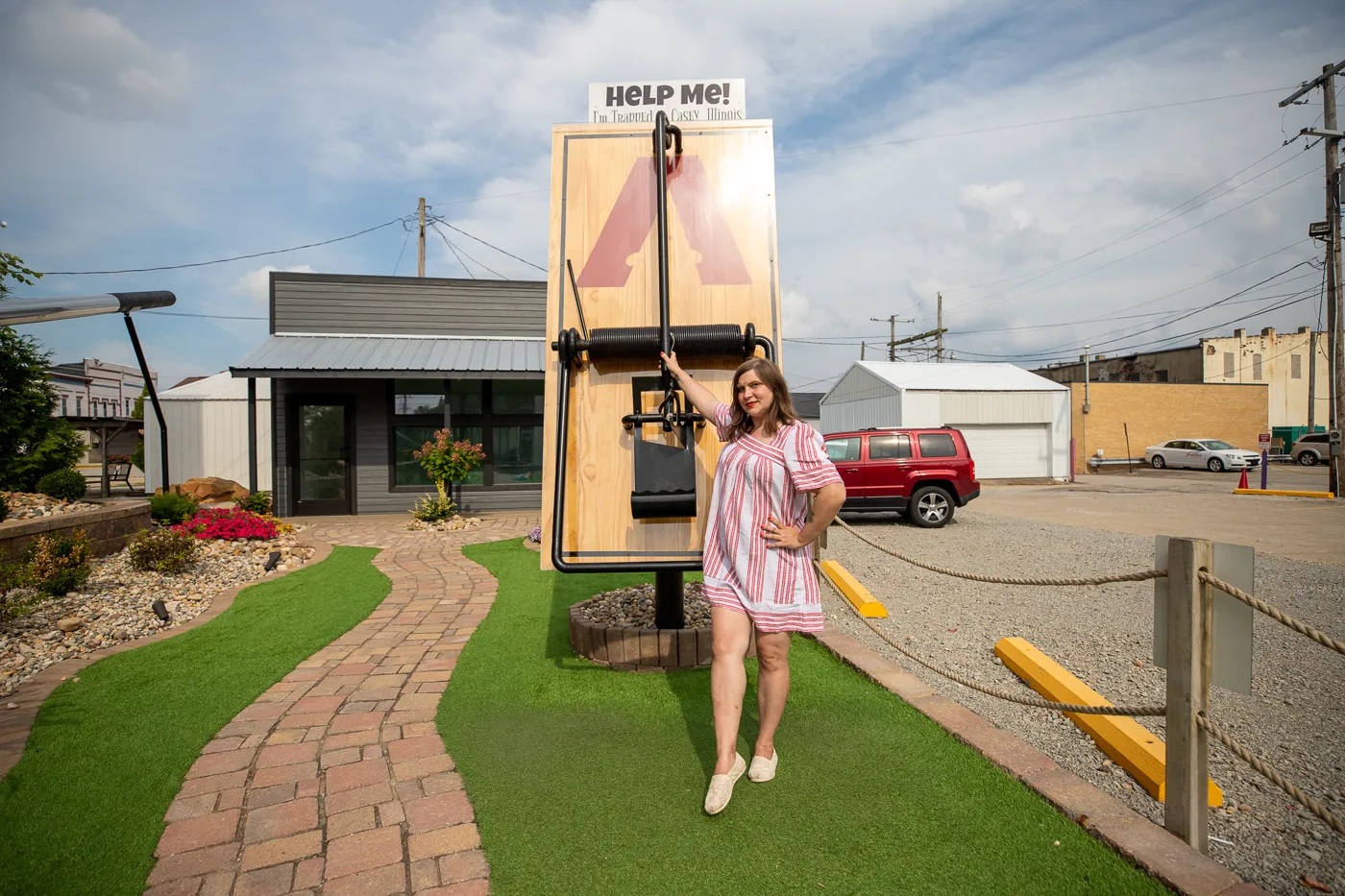 Casey, IL - Giant Mouse Trap