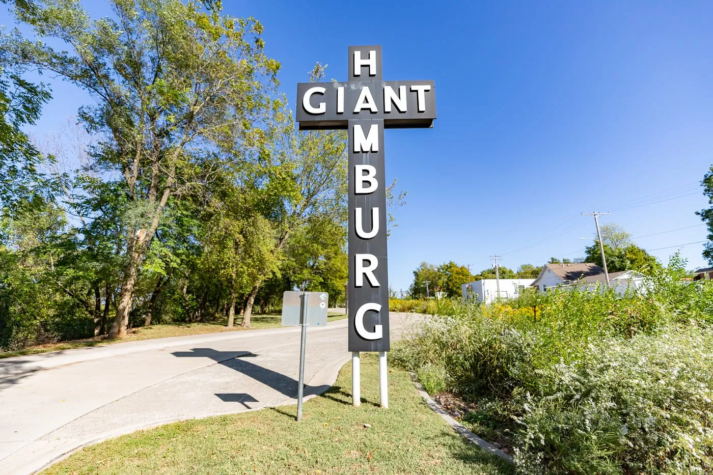 Red's Giant Hamburg sign at the Birthplace of Route 66 Roadside Park in Springfield, Missouri