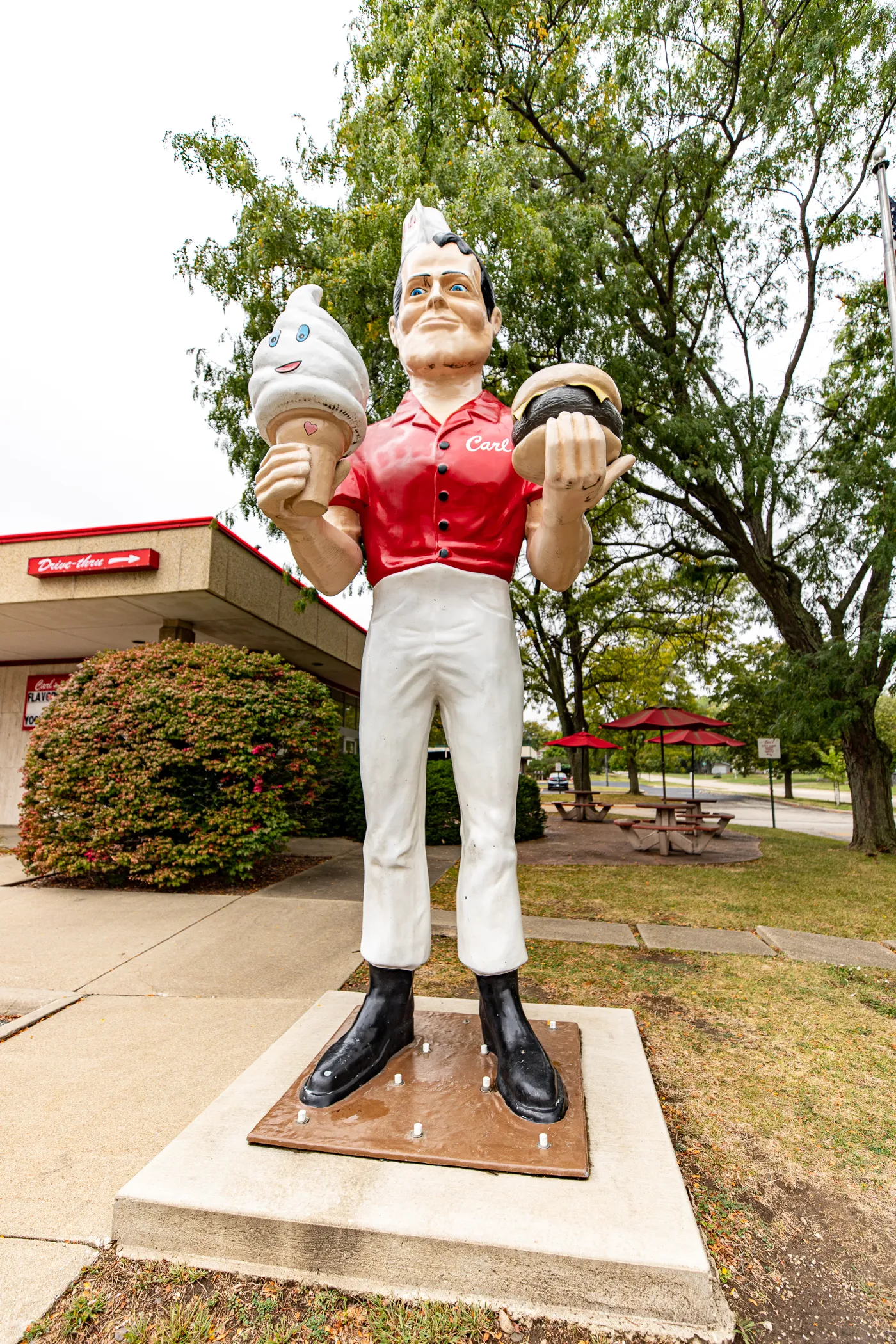 Carl's Ice Cream Muffler Man in Normal, Illinois Route 66 Roadside Attraction