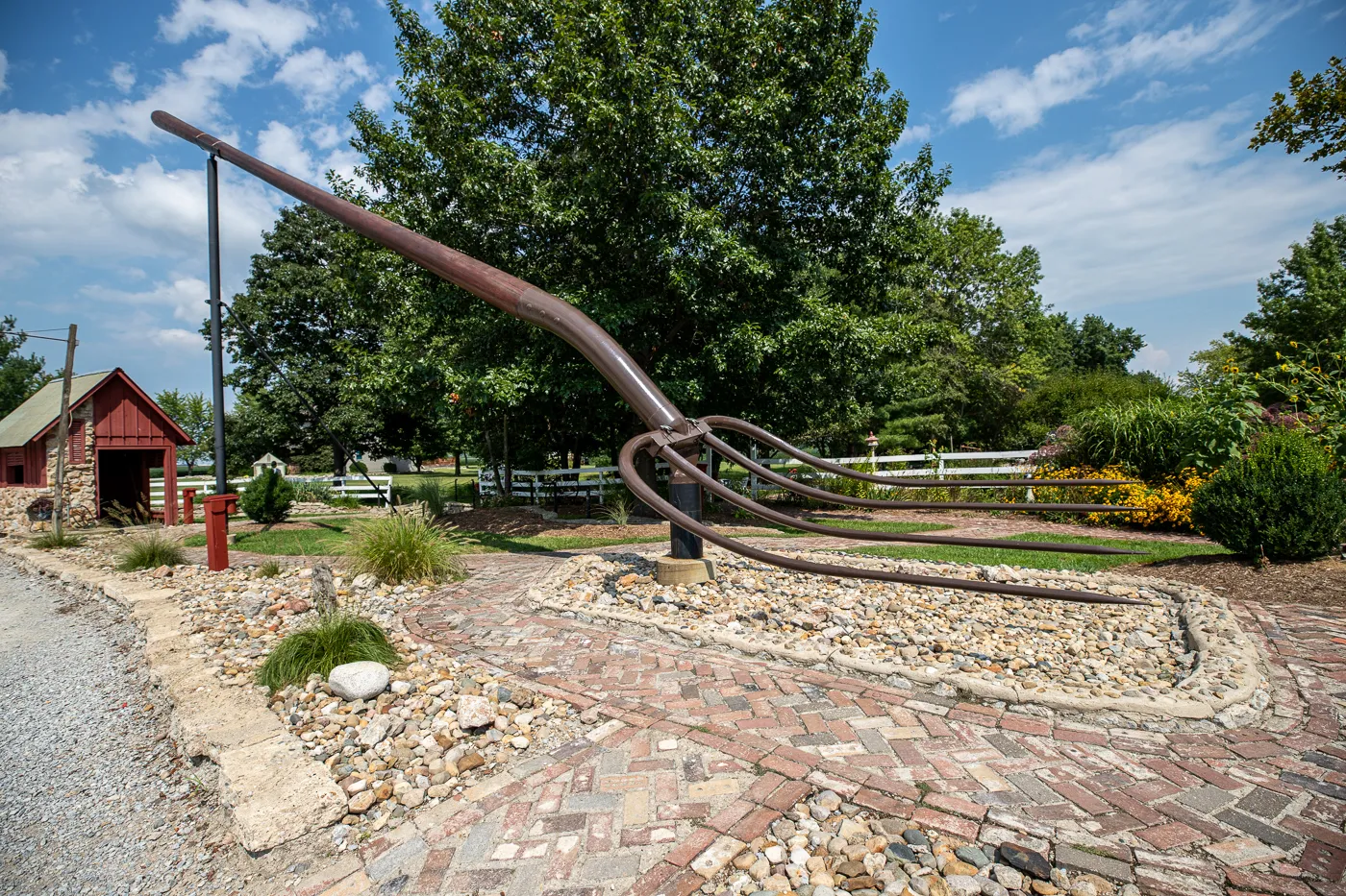 The world's largest pitchfork in Casey, Illinois