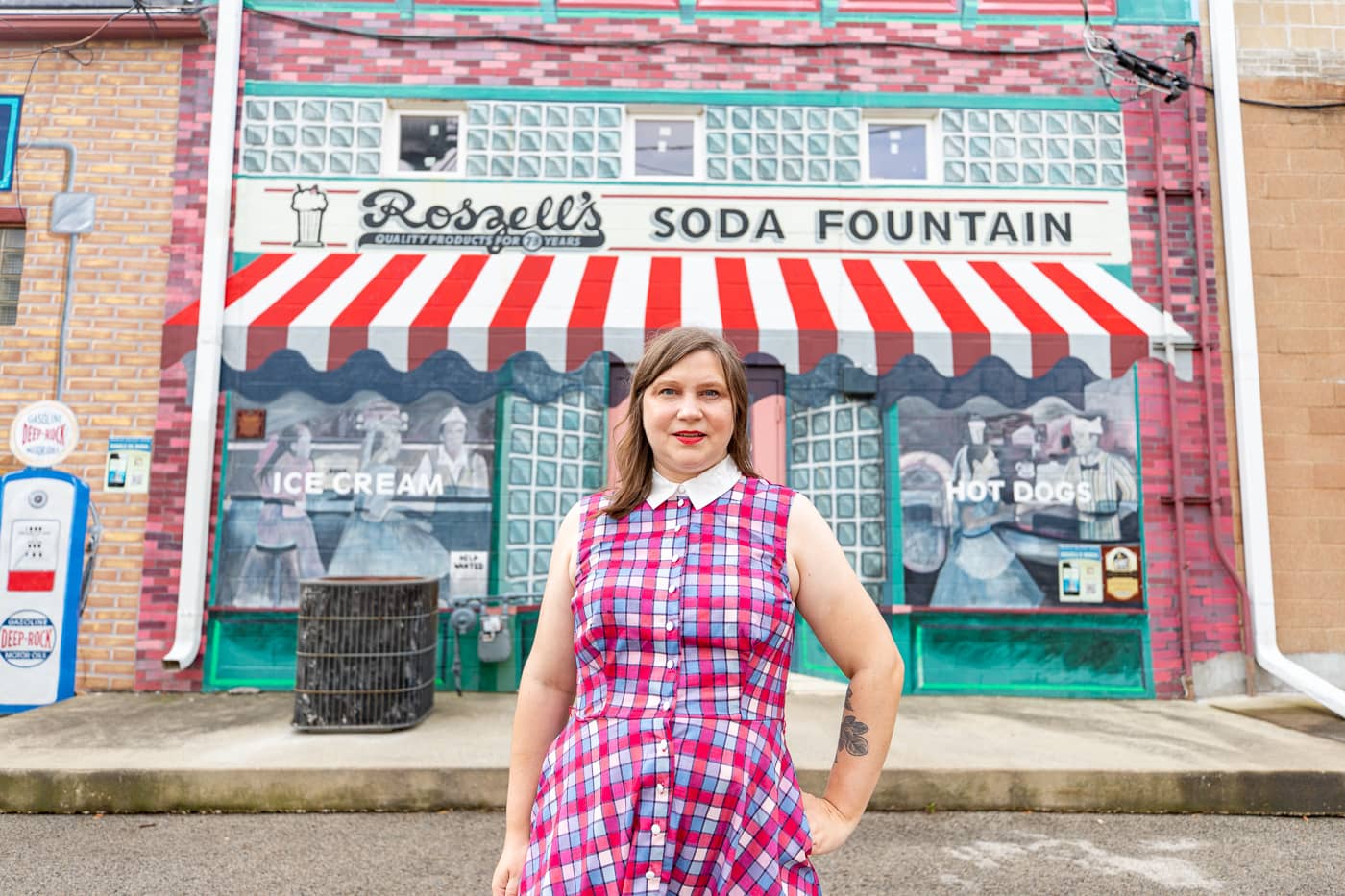 Roszell's Soda Shop mural  - Mural City Route 66 Murals in Pontiac, Illinois