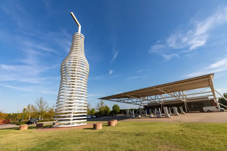 Pops 66 Soda Ranch & World's Largest Soda Bottle in Arcadia, Oklahoma