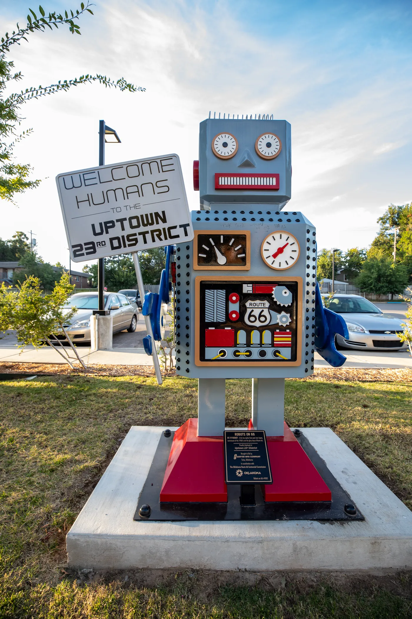 Robots on 66 in Oklahoma City - Route 66 roadside attraction