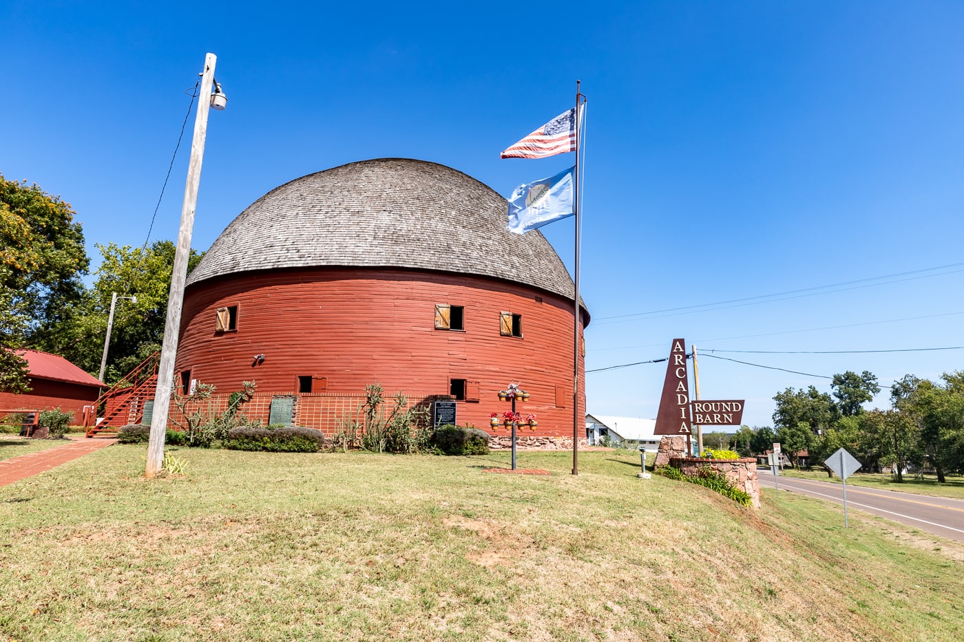 Arcadia Round Barn on Oklahoma Route 66