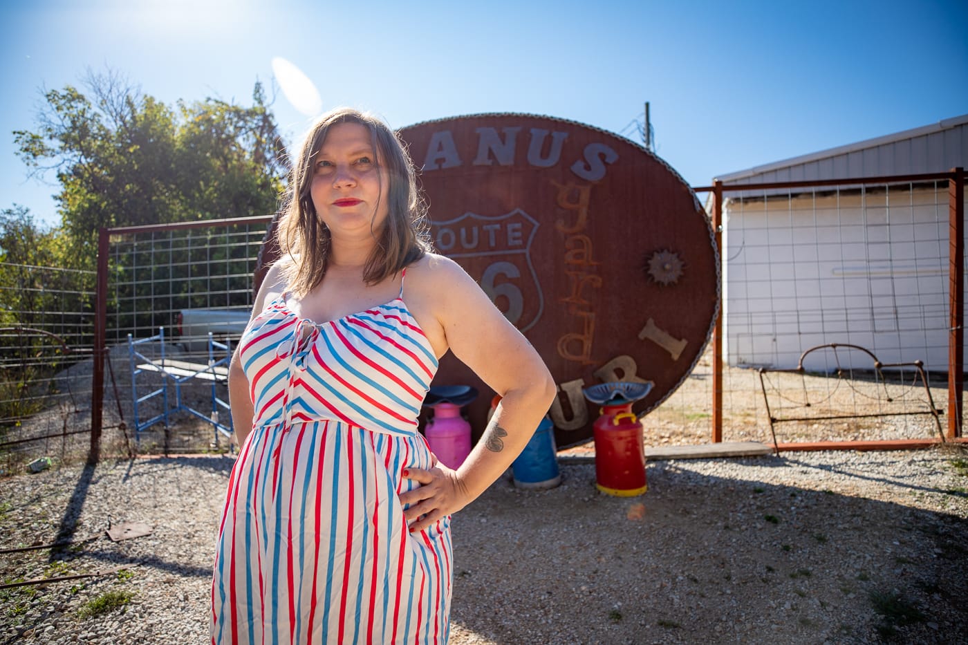 World's Largest Belt Buckle in Uranus, Missouri - Route 66 Roadside Attraction