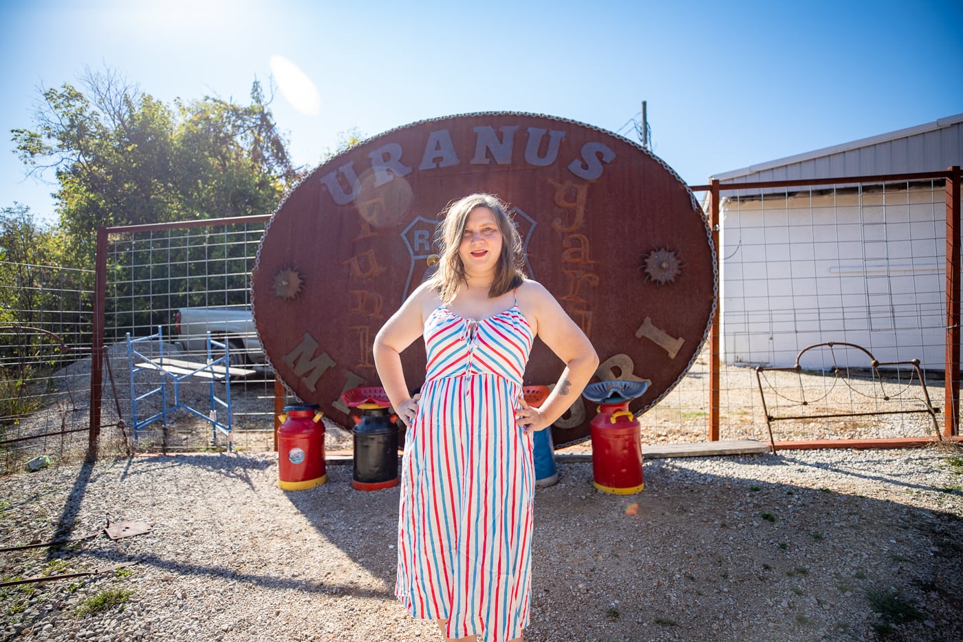 World's Largest Belt Buckle in Uranus, Missouri - Route 66 Roadside Attraction