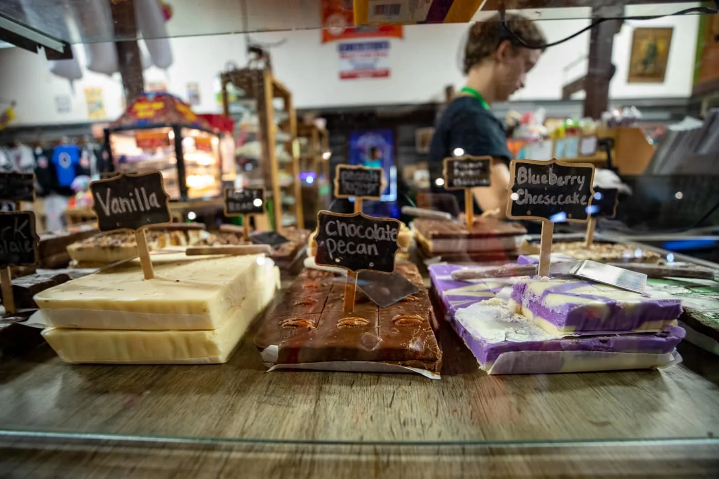 Uranus Fudge Factory and General Store - Route 66 Roadside Attraction