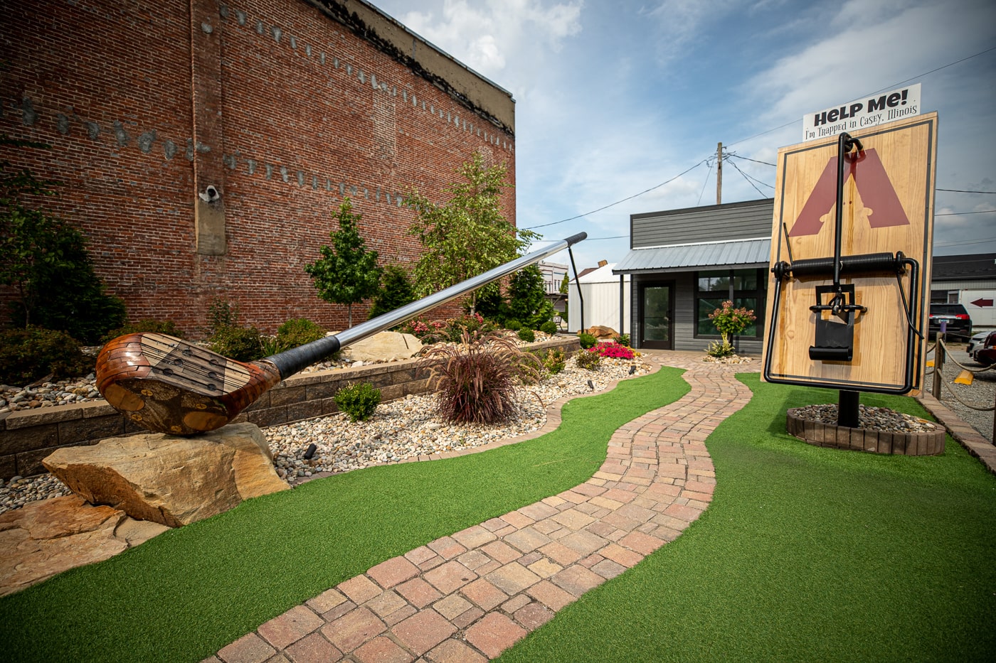 World's Largest Golf Club in Casey, Illinois roadside attraction