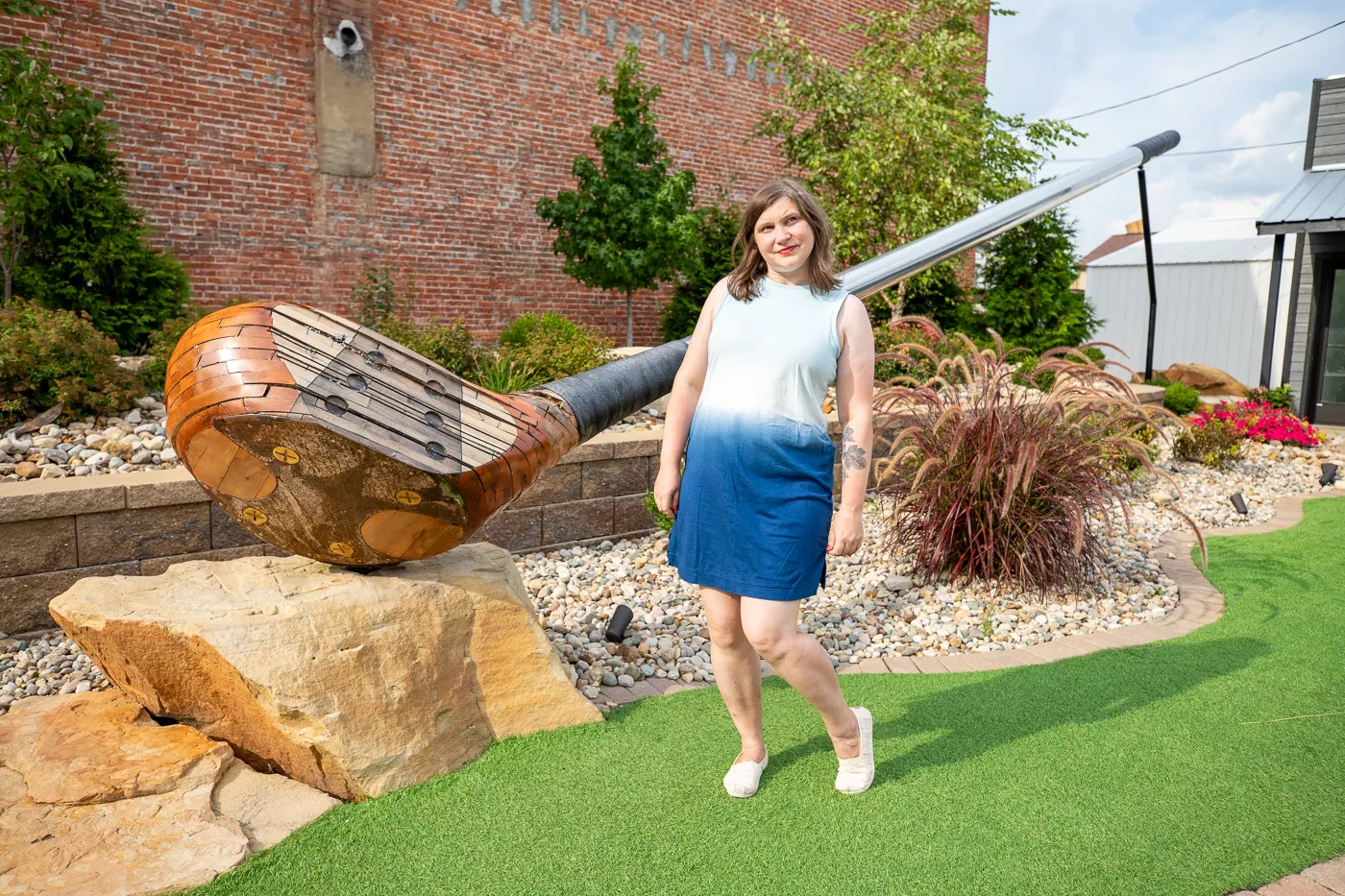 World's Largest Golf Club in Casey, Illinois roadside attraction