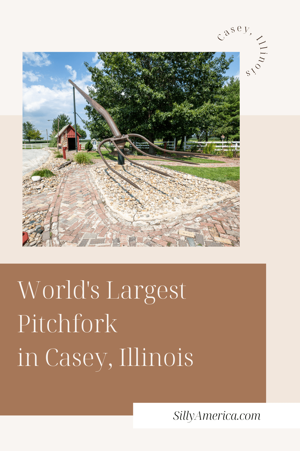 This Illinois roadside attraction is pitch perfect. It’s the World's Largest Pitchfork in Casey, Illinois: a small town with big things. Visit this world's largest thing your Illinois road trip or weekend getaway.  #IllinoisRoadsideAttractions #IllinoisRoadsideAttraction #RoadsideAttractions #RoadsideAttraction #RoadTrip #IllinoisRoadTrip #IllinoisWeekendGetaways #IllinoisWithKids #WorldsLargestThings