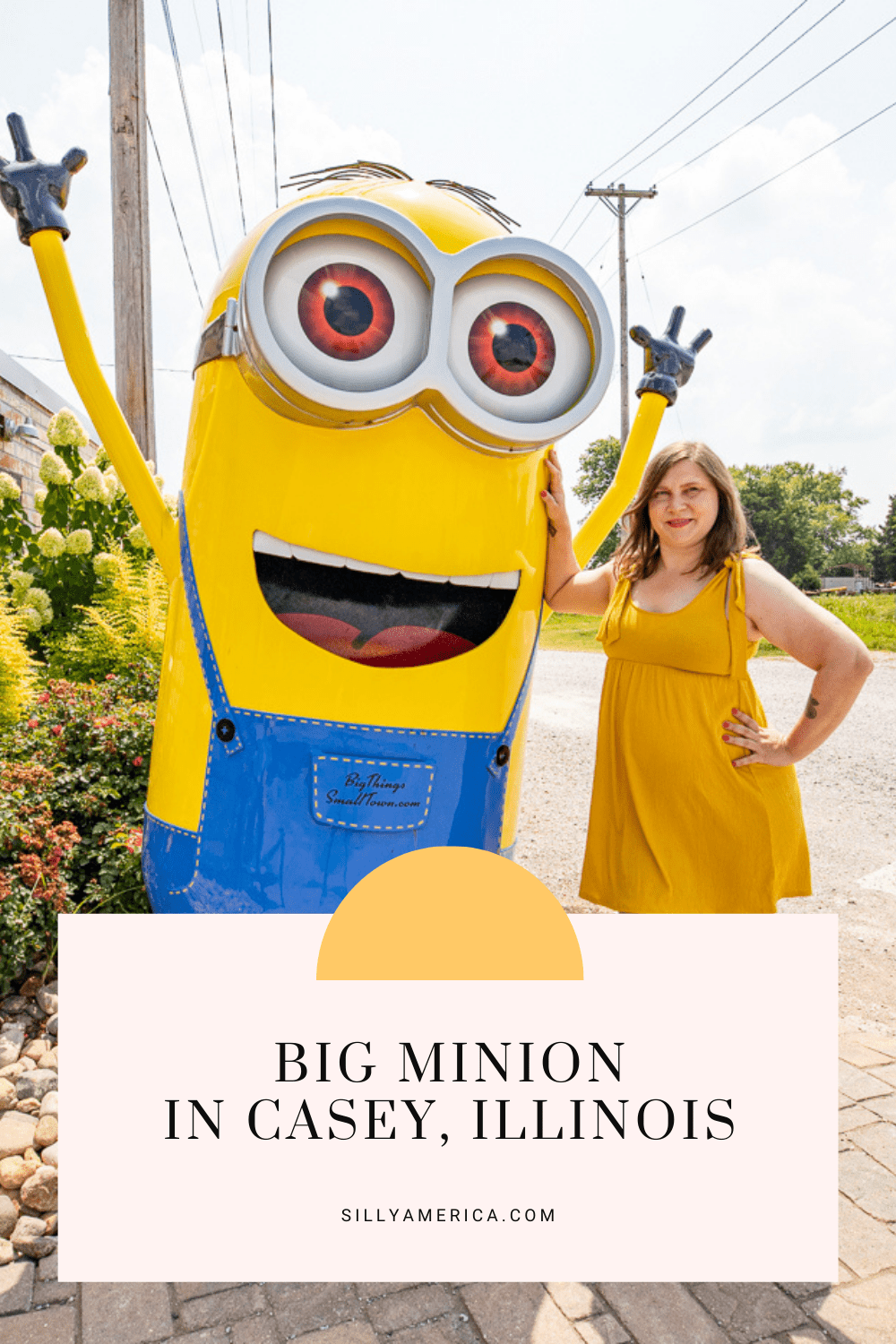 Casey, Illinois is a small town known for its big things. While you're in town exploring the world's largest things be sure to also check out this big Minion!  What is a Minion? They are bright yellow fictional creatures who were made popular by the Despicable Me movie franchise.   #IllinoisRoadsideAttractions #IllinoisRoadsideAttraction #RoadsideAttractions #RoadsideAttraction #RoadTrip #IllinoisRoadTrip #IllinoisWeekendGetaways #IllinoisWithKids #IllinoisRoadTripTravel 