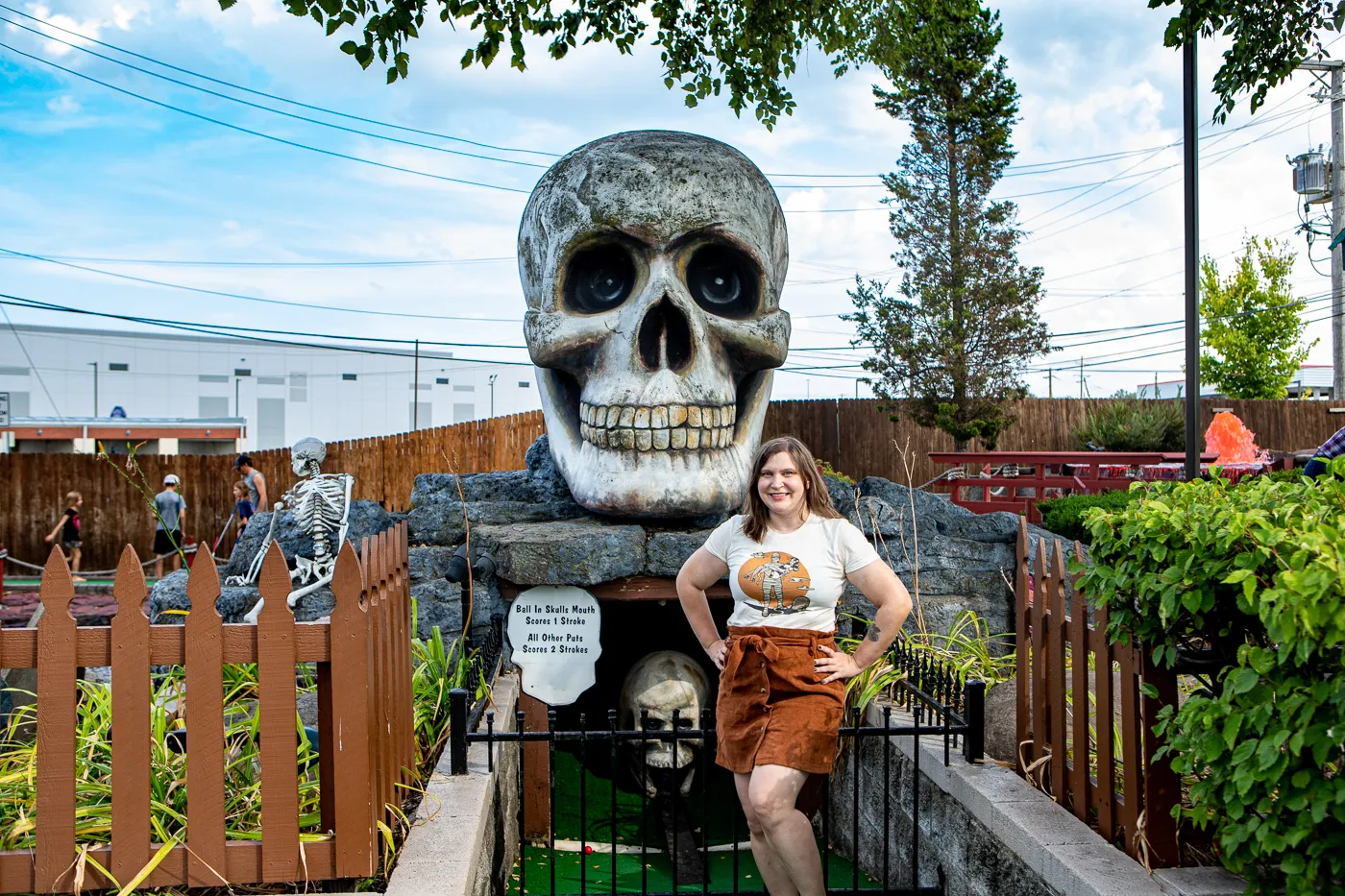 Giant skull at Haunted Trails mini golf in Burbank, Illinois