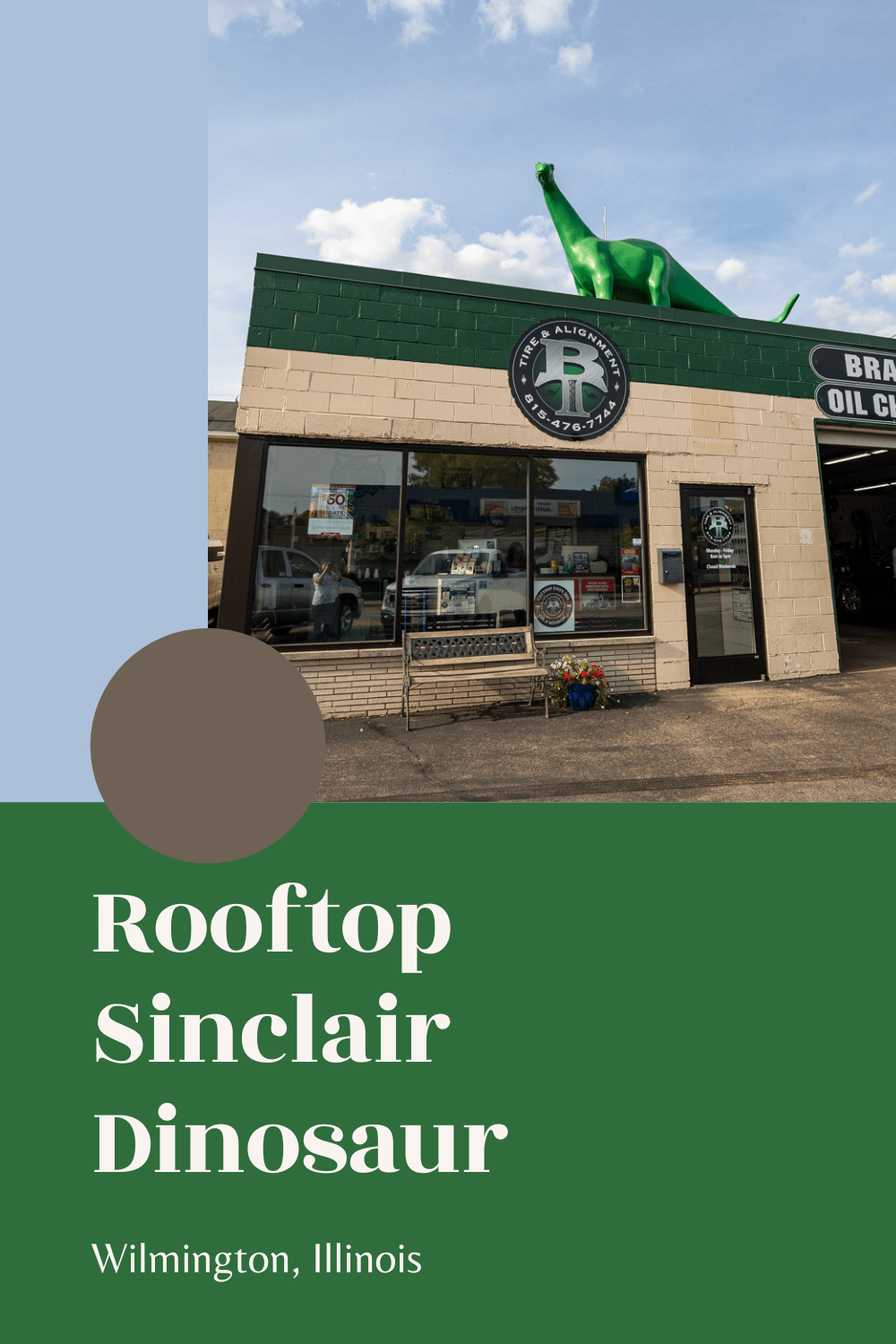 Traveling Route 66 or taking an Illinois road trip? You'll want to go the way of the dinosaur and visit this fun stop: the Rooftop Sinclair Dinosaur in Wilmington, Illinois. Be sure to visit this Illinois roadside attraction on your summer road trip.  #Route66 #Route66RoadTrip #Illinois #Illinois RoadTrip #RoadTrip #RoadsideAttraction #RoadsideAttractions #Illinois RoadsideAttraction