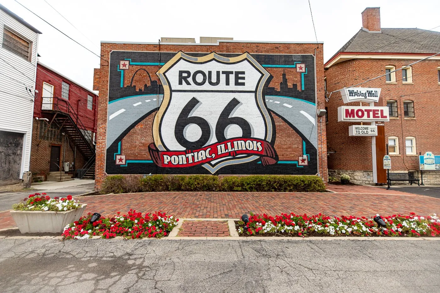 ​​Route 66 Shield Mural in Pontiac, Illinois