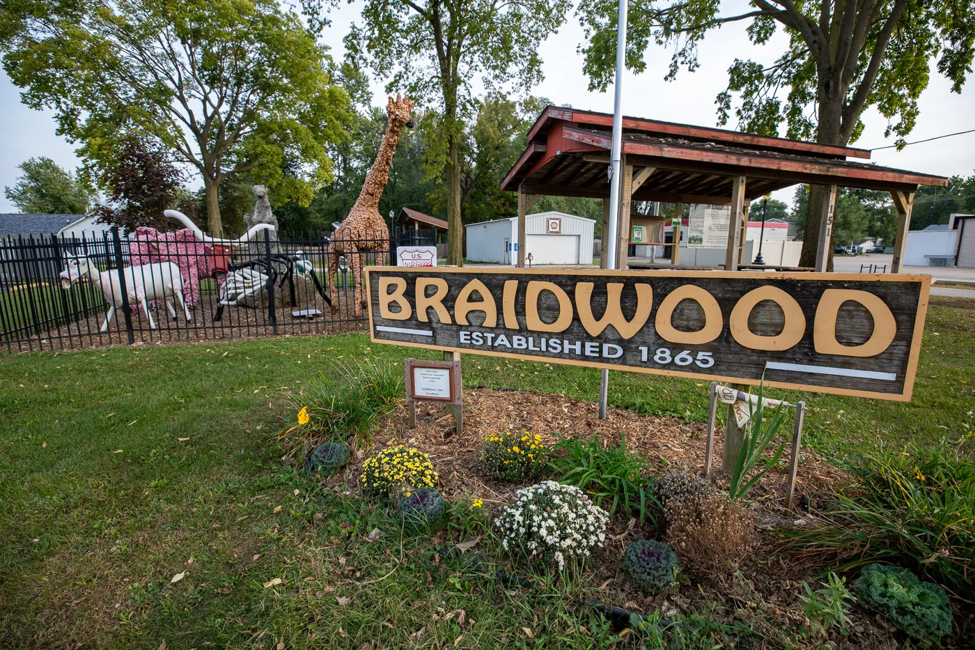 Braidwood Zoo in Braidwood, Illinois: Route 66 Art Animals