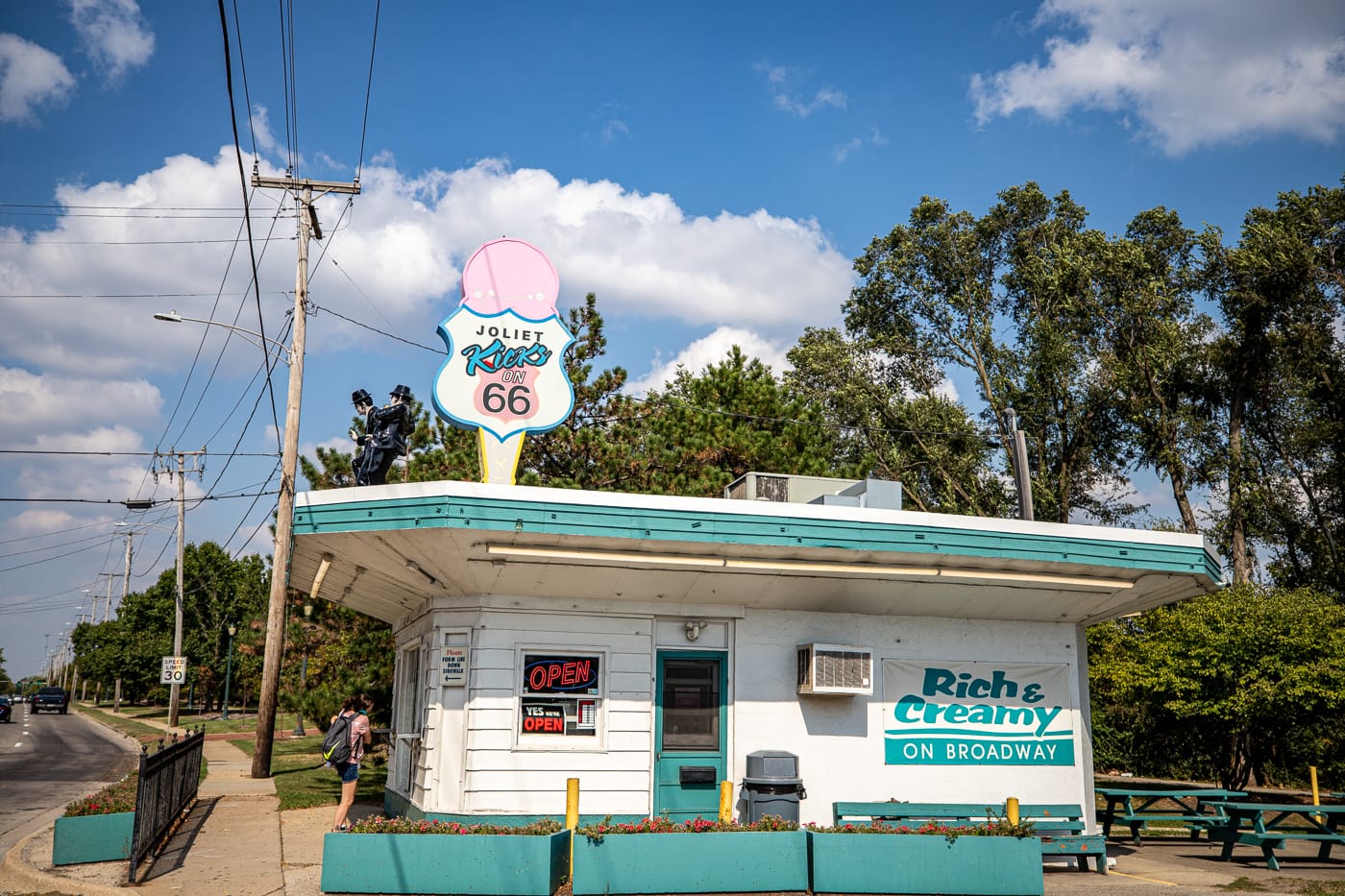 Rich & Creamy in Joliet, Illinois - Route 66 Ice Cream Shop