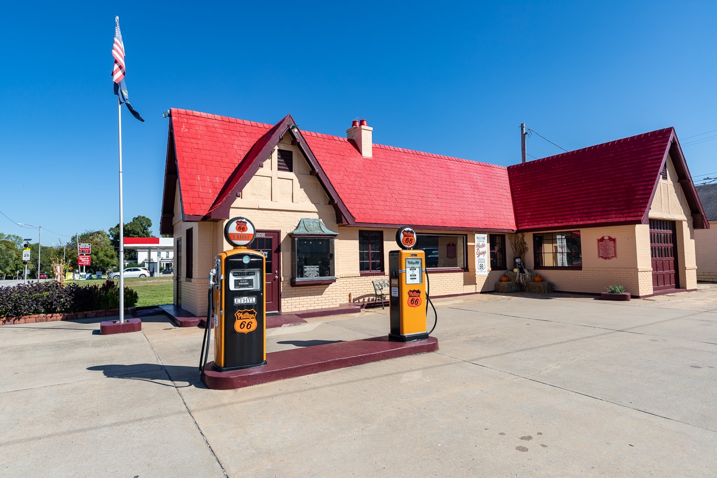 Baxter Springs Independent Oil and Gas Service Station in Baxter Springs, Kansas Route 66 Visitor Center