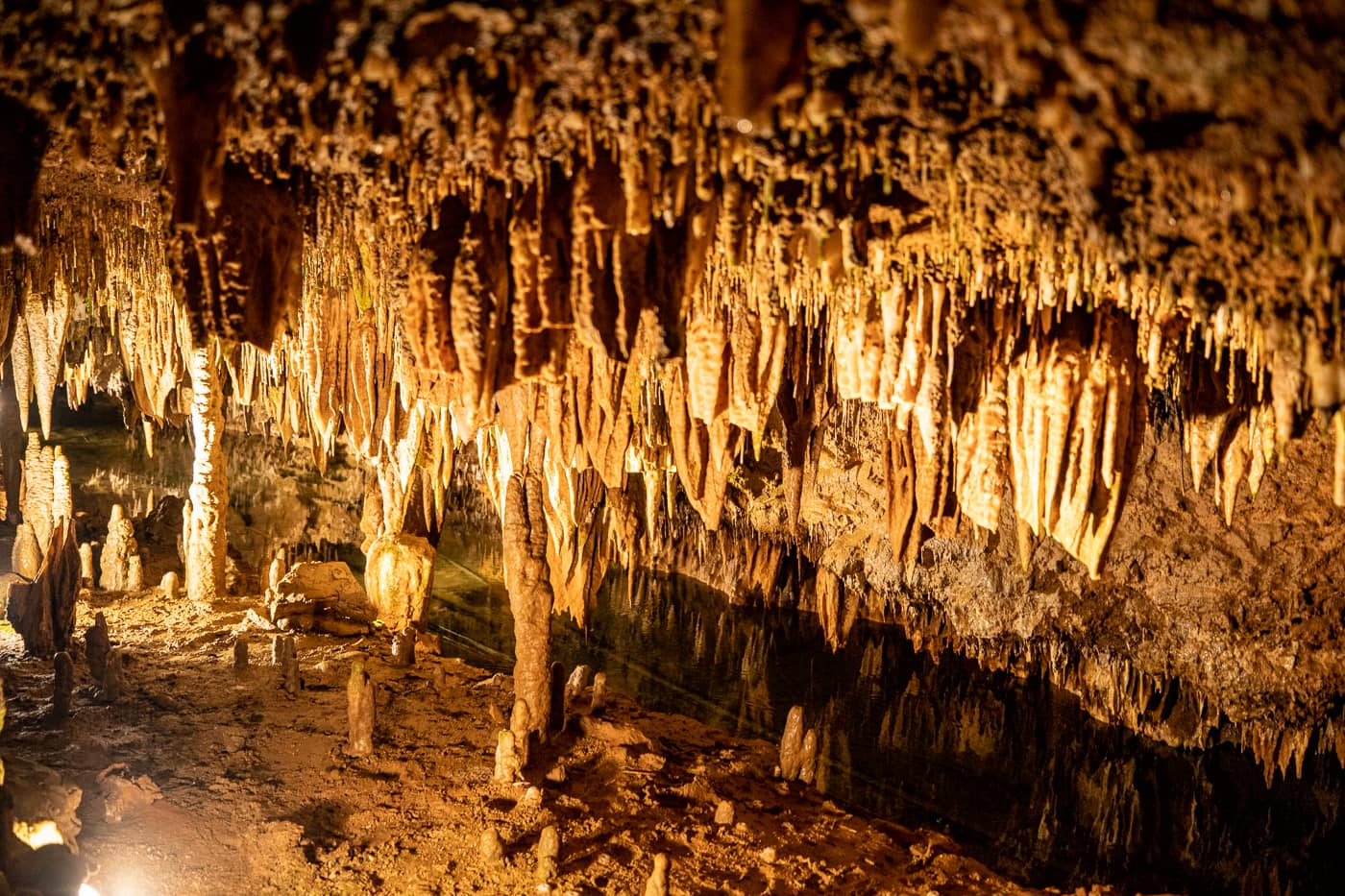 Meramec Caverns in Sullivan, Missouri Route 66 tourist attraction