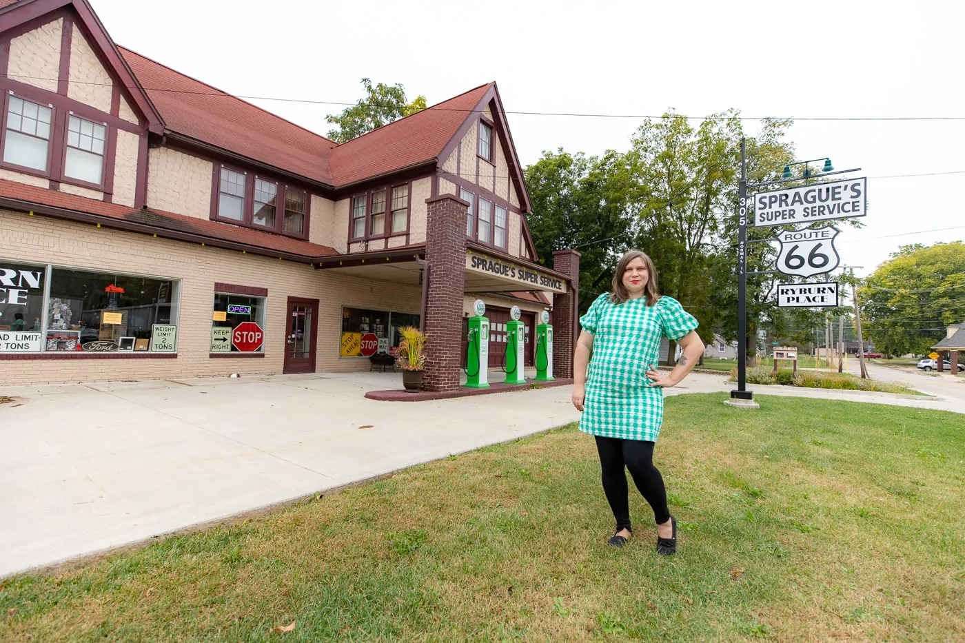 Sprague's Super Service Station in Normal, Illinois Route 66 Roadside Attraction