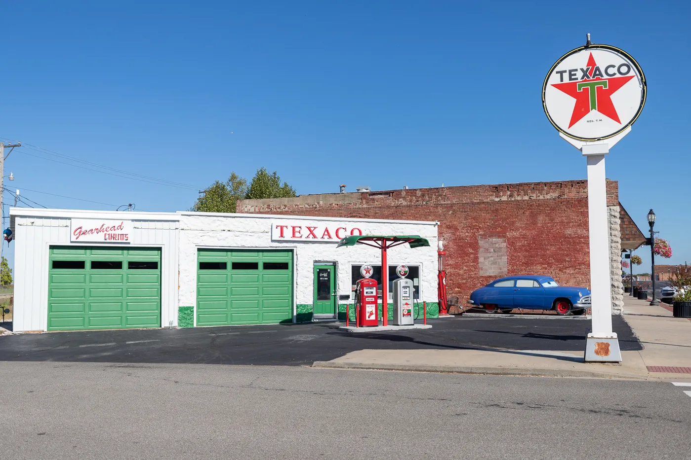 Gearhead Curios: Restored Texaco Station in Galena, Kansas