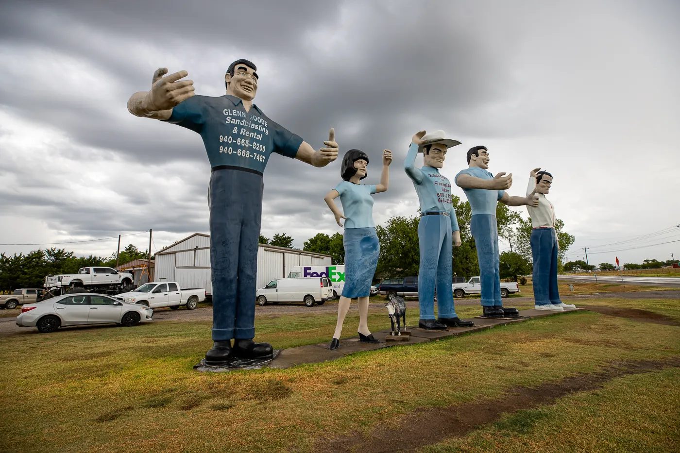 Glenn Goode's Big People in Gainesville, Texas Roadside Attraction