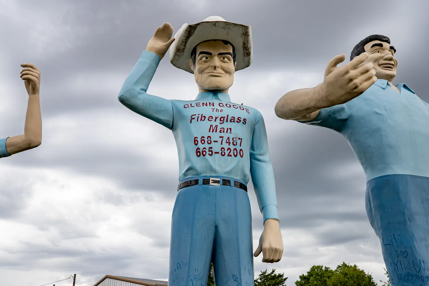 Cowboy Muffler Man at Glenn Goode's Big People in Gainesville, Texas Roadside Attraction