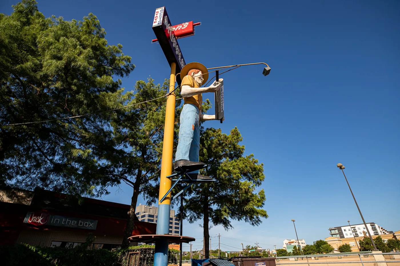 Happy Halfwit Muffler Man in Dallas, Texas